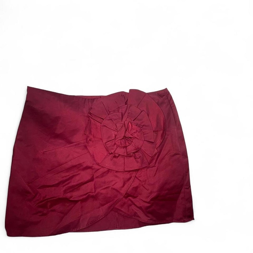 H&M Burgundy mini skirt with large ruffled flower detail, size 8